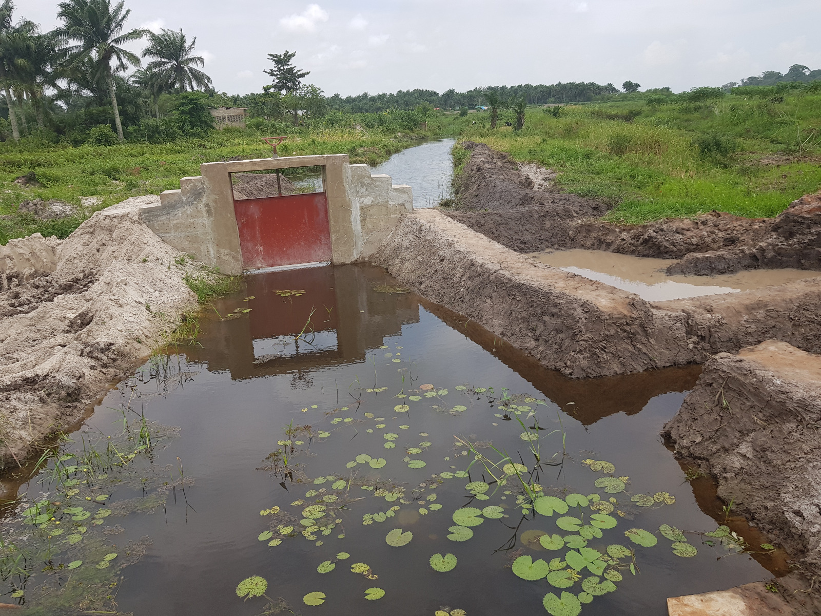 Aménagement hydro main